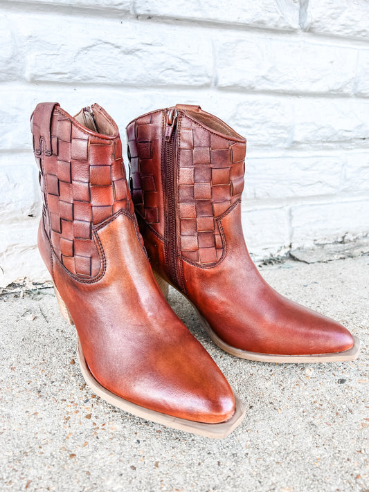 Dawn Cognac Bootie