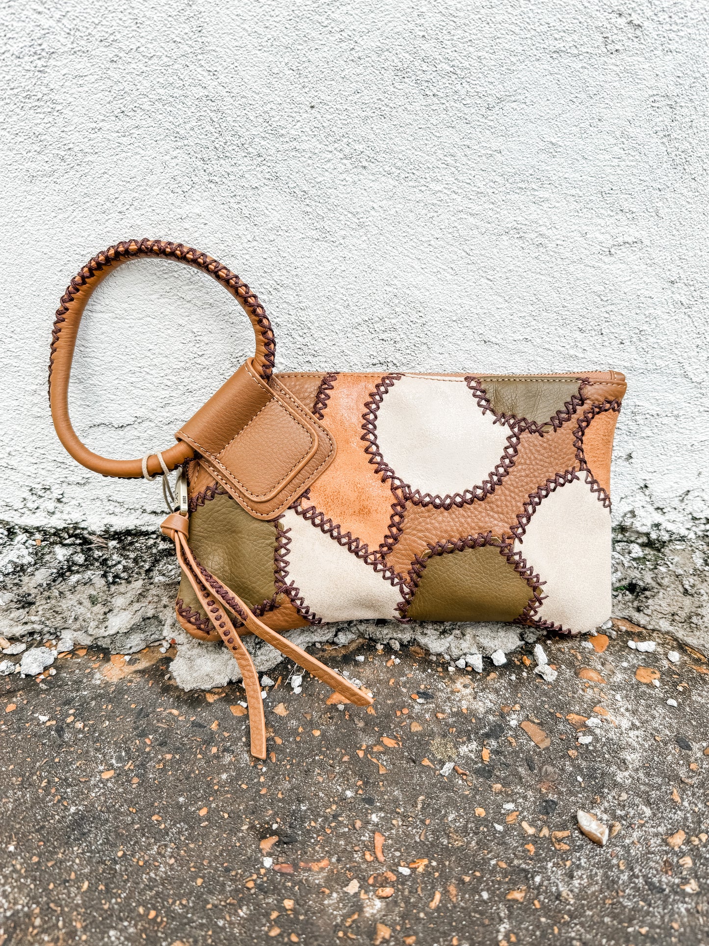 Sable Wristlet Timber Brown
