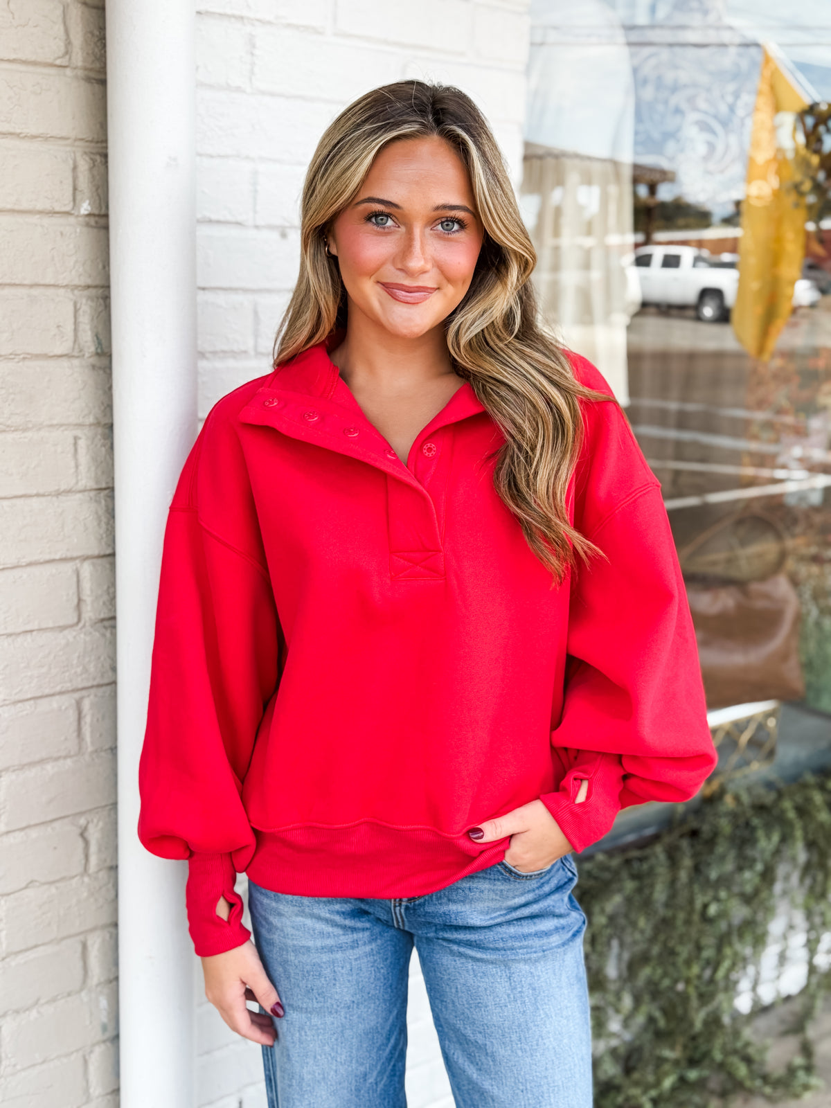 Red Light Pullover