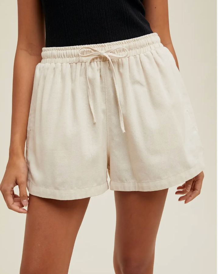 Magnolia Ecru Shorts