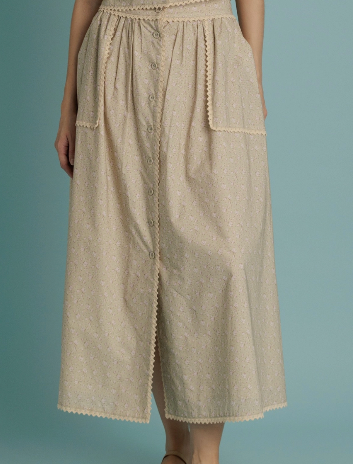 Playing in the Meadow Skirt