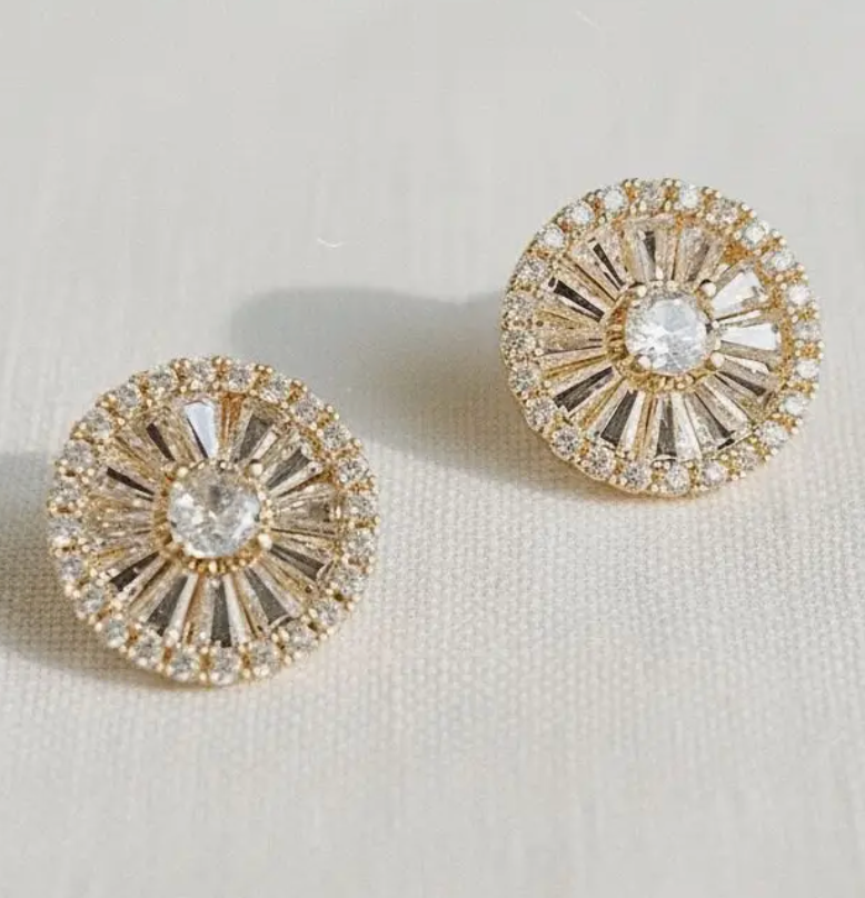 Glamour Studs