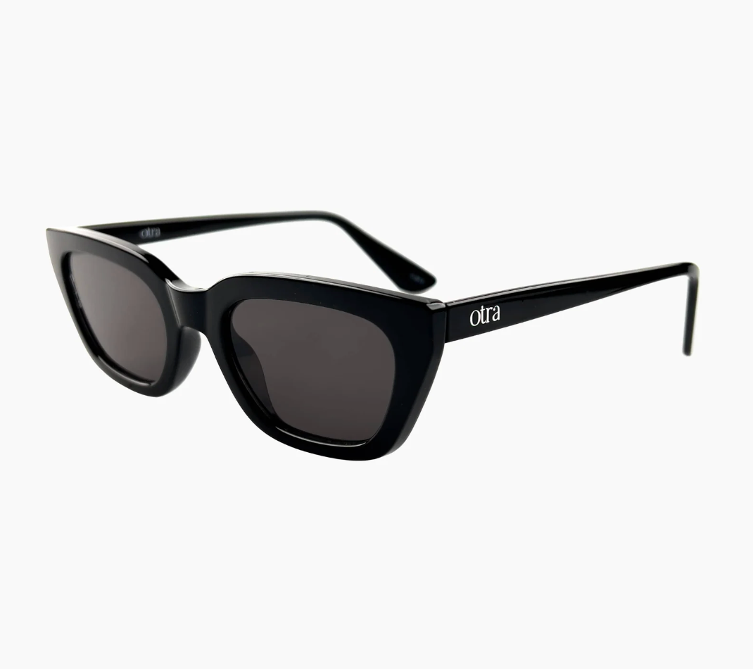 Nove Black/Smoke